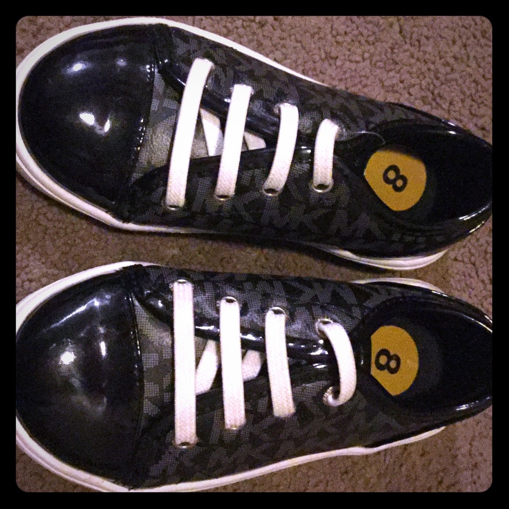 Little Girls Shoes
